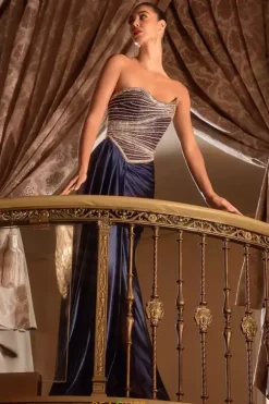 La Divine by Cinderella J886