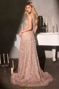 La Divine by Cinderella J909