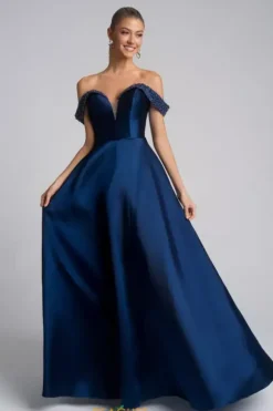 Portia and Scarlett XO117