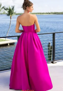 Portia and Scarlett XO110