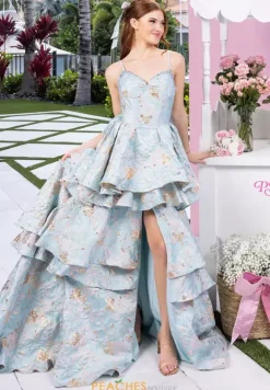 Portia and Scarlett XO181