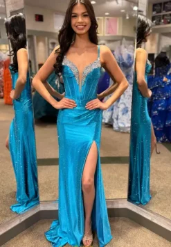 Portia and Scarlett XO160