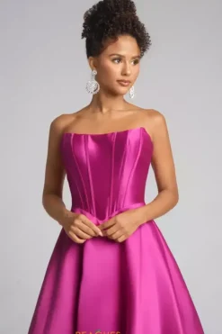 Portia and Scarlett XO124