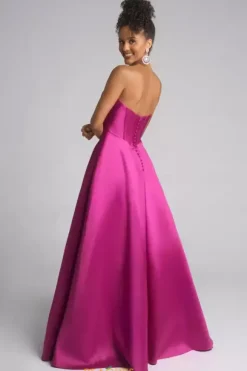 Portia and Scarlett XO124