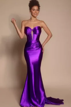 Portia and Scarlett XO080