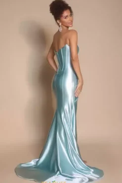 Portia and Scarlett XO071