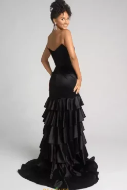 Portia and Scarlett XO021