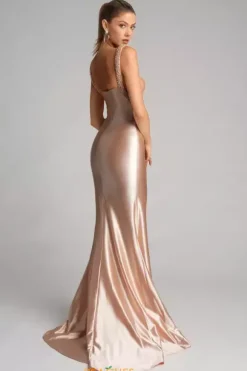 Portia and Scarlett XO074