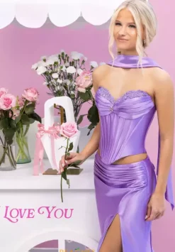 Portia and Scarlett XO190