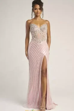 Portia and Scarlett XO057