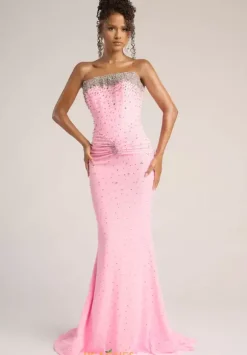 Portia and Scarlett XO059