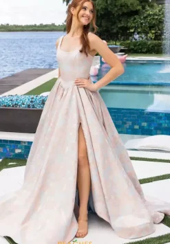 Portia and Scarlett XO185