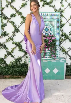 Portia and Scarlett XO095