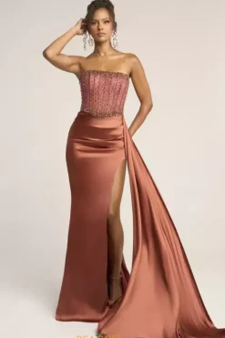 Portia and Scarlett XO040