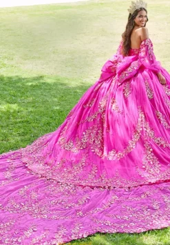 Tiffany Quinceanera 26075