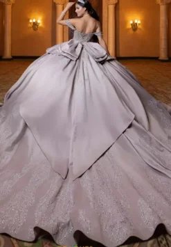 Vizcaya Quinceanera 4080030