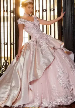 Vizcaya Quinceanera 89331