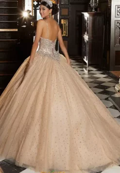 Vizcaya Quinceanera 89345