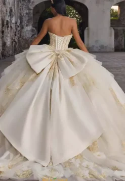 Vizcaya Quinceanera 89558