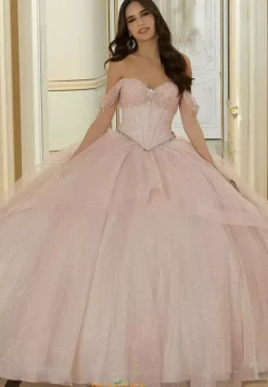 Vizcaya Quinceanera 60193