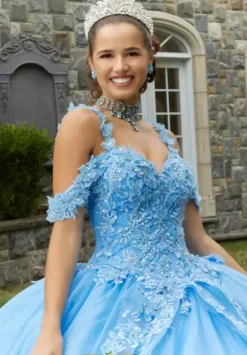 Vizcaya Quinceanera 89414