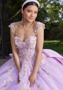 Vizcaya Quinceanera 89550