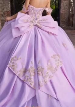 Vizcaya Quinceanera 89550
