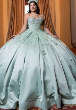 Vizcaya Quinceanera 4080006