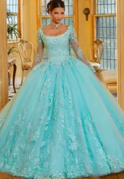 Vizcaya Quinceanera 34061