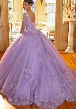 Vizcaya Quinceanera 34061