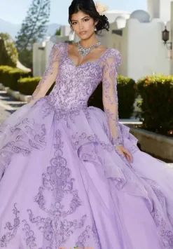 Vizcaya Quinceanera 89352