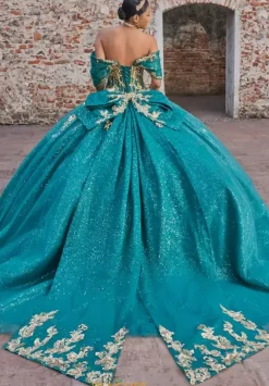 Vizcaya Quinceanera 89535