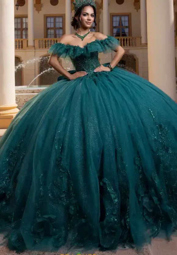 Vizcaya Quinceanera 4080015