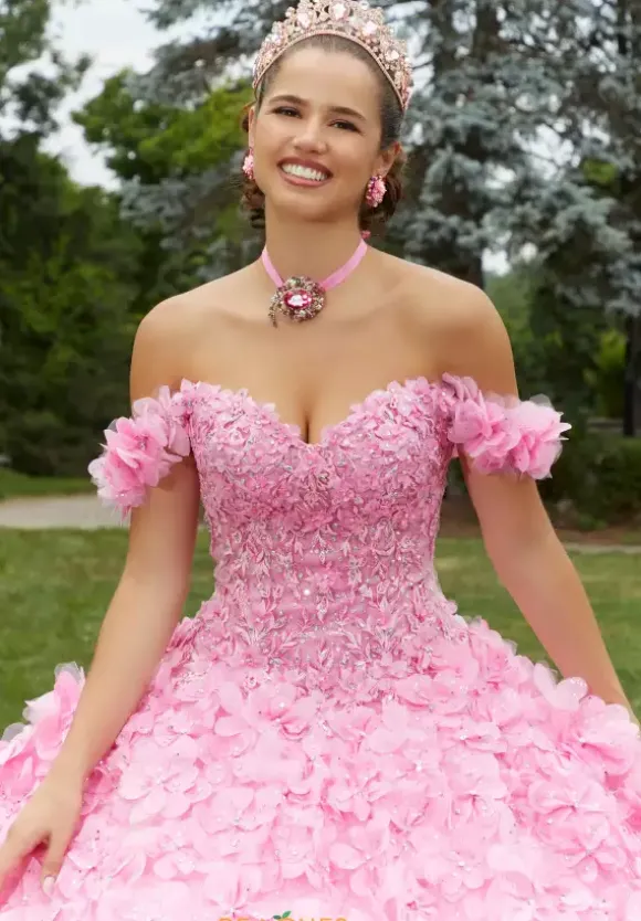 Vizcaya Quinceanera 89403