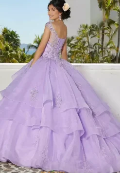 Vizcaya Quinceanera 89356