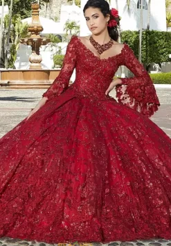 Vizcaya Quinceanera 34075