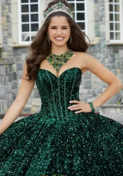 Vizcaya Quinceanera 60171