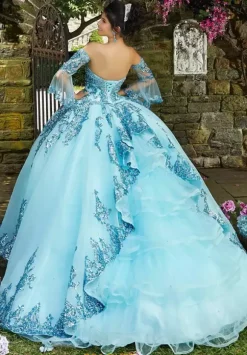 Vizcaya Quinceanera 89255
