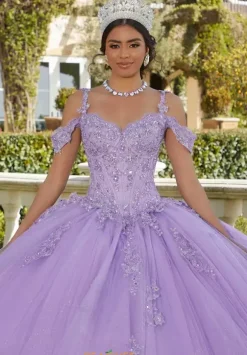 Vizcaya Quinceanera 89422