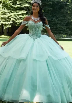Vizcaya Quinceanera 89449