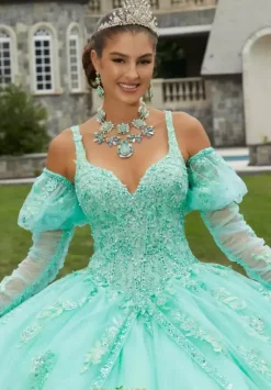 Vizcaya Quinceanera 89407