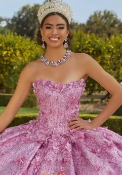 Vizcaya Quinceanera 89436