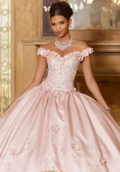 Vizcaya Quinceanera 60153