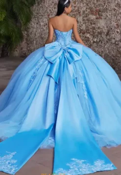 Vizcaya Quinceanera 89551
