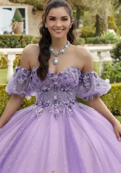 Vizcaya Quinceanera 89421
